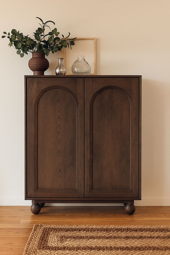 Armoire à 2 portes en bois de manguier avec détails en arc