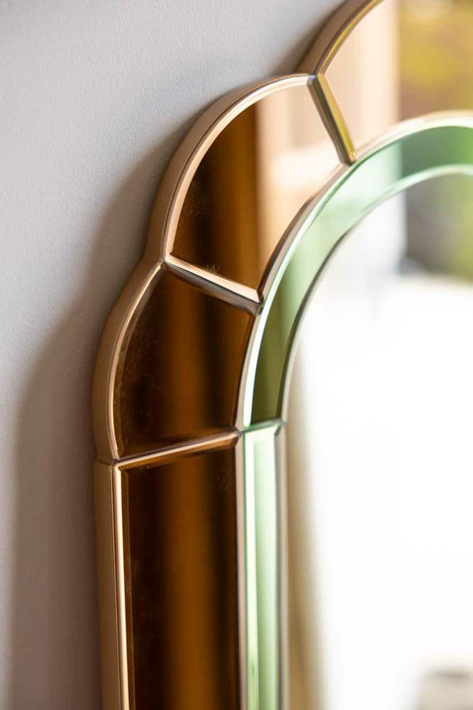 Joli miroir rose et vert d'inspiration Art déco