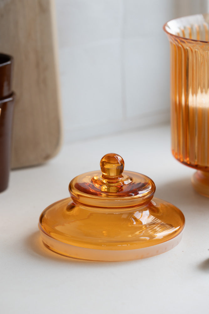 Élégant bocal de rangement en verre côtelé ambré