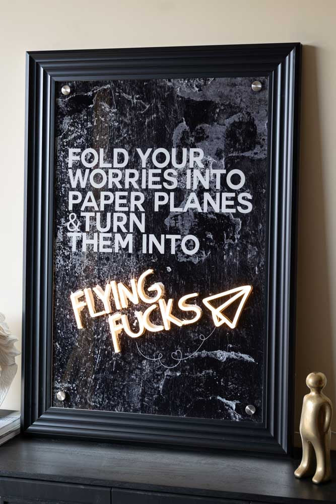 Applique murale néon encadrée Flying Fuck - Disponible en deux options