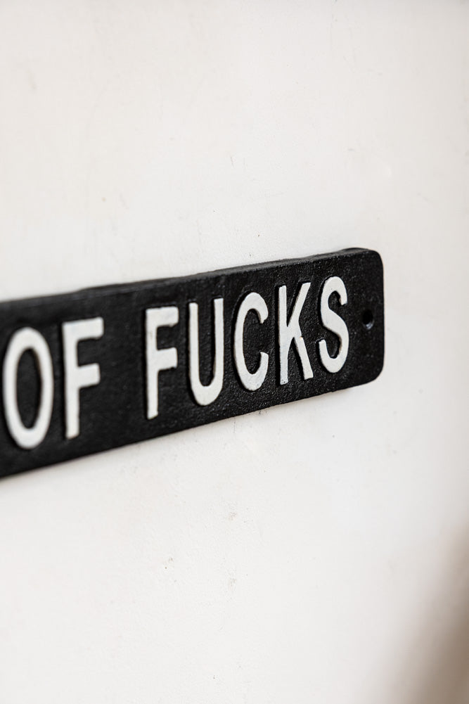 Panneau mural « Fresh Out Of Fucks »