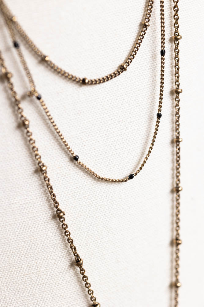 Collier chaîne superposée cœur et étoile en or et rouge