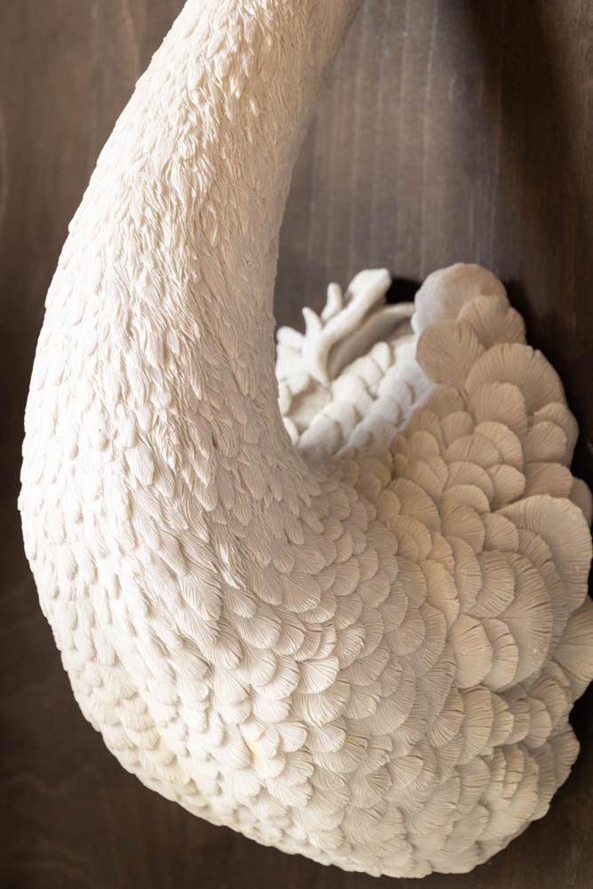 Grande décoration murale en fausse tête de cygne blanche