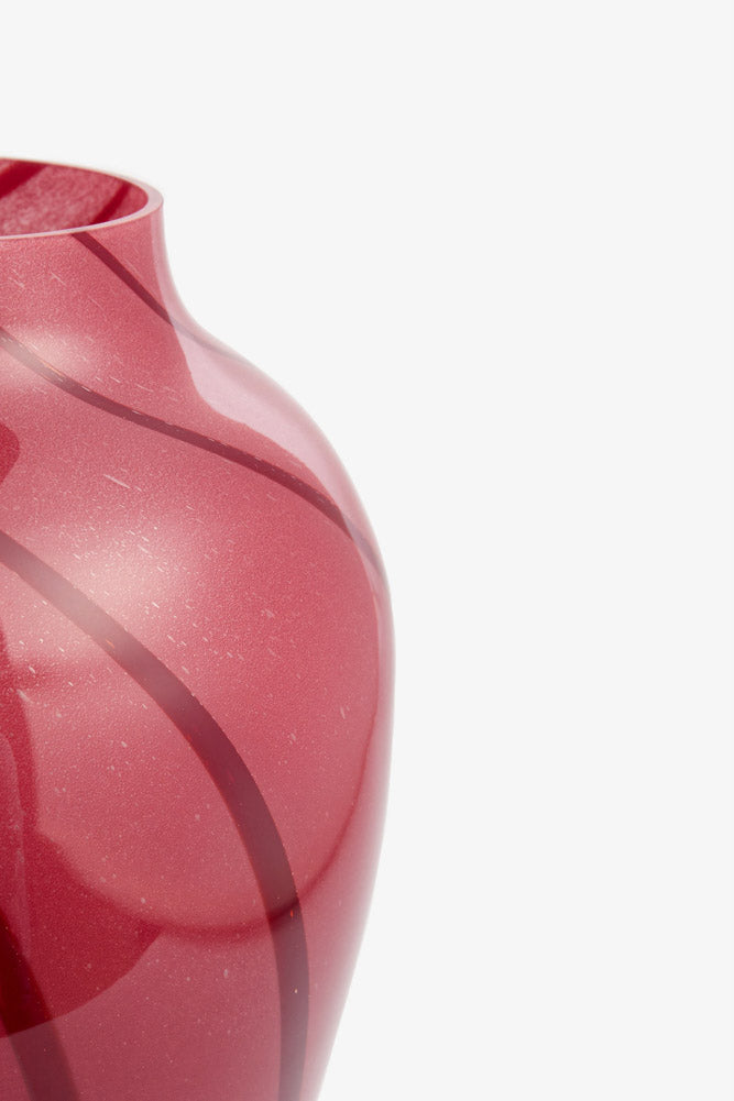 Magnifique vase tourbillonnant rose et rouge foncé