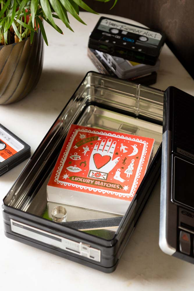 Boîte de rangement pour magnétophone à cassettes rétro